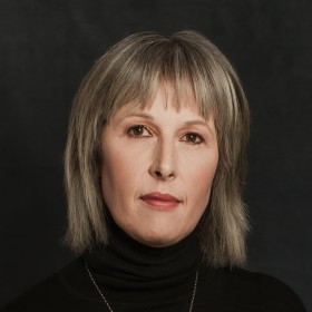 Simone Hoskin DINZ square